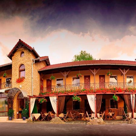 Hotel Transilvania Σιγκισοάρα Εξωτερικό φωτογραφία